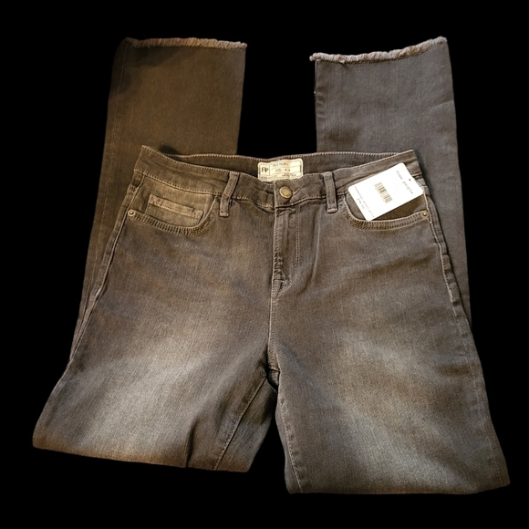 NWT Free People size 28 Black raw hem - Picture 11 of 14